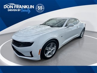 Used 2023 Chevrolet Camaro LT image 1