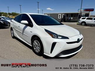 Used 2019 Toyota Prius LE image 1
