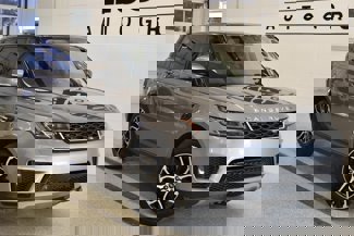 Used 2020 Land Rover Range Rover Sport SE image 1