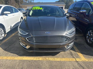 Used 2017 Ford Fusion SE w/ Fusion SE Technology Package image 1