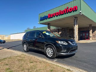Used 2015 Nissan Rogue S w/ S Family Package video 1