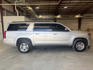 Used 2020 Chevrolet Suburban LT image 1
