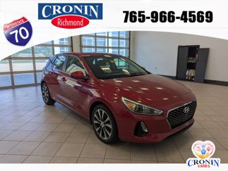 Used 2018 Hyundai Elantra GT image 1