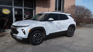 Used 2024 Chevrolet TrailBlazer LT image 1