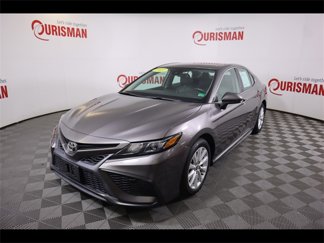 Used 2021 Toyota Camry SE image 1