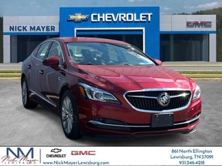 Used 2018 Buick LaCrosse Essence image 1