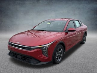 New 2025 Kia K4 LXS image 1