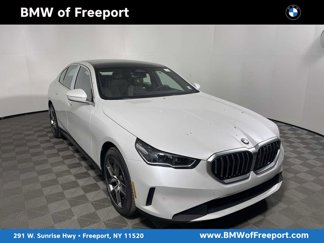 New 2026 BMW 530i xDrive w/ Premium Package image 1