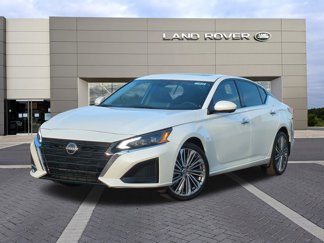 Used 2023 Nissan Altima 2.5 SL image 1