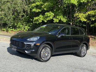 Used 2016 Porsche Cayenne S image 1
