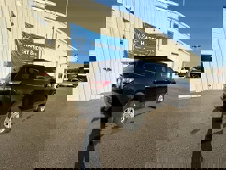 Used 2014 Chevrolet Traverse LT video 2