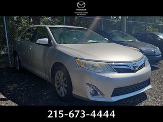Used 2014 Toyota Camry XLE image 1