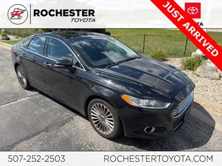Used 2016 Ford Fusion Titanium image 1
