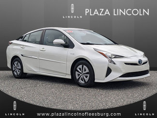 Used 2017 Toyota Prius Four Touring image 1