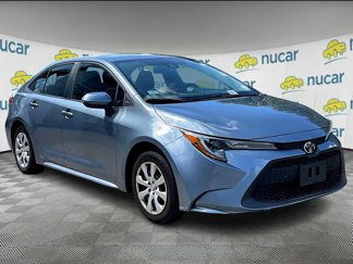 Used 2022 Toyota Corolla LE image 1
