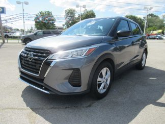 Used 2021 Nissan Kicks S image 1