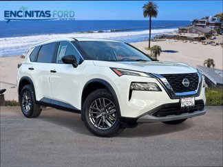 Used 2023 Nissan Rogue S image 1