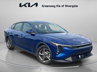 Used 2025 Kia K4 image 1