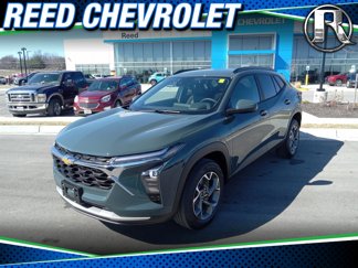New 2025 Chevrolet Trax LT w/ LT Convenience Package image 1