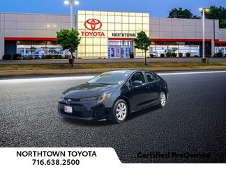 Used 2024 Toyota Corolla LE image 1