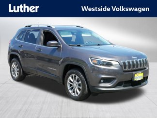 Used 2019 Jeep Cherokee Latitude Plus w/ Cold Weather Group image 1
