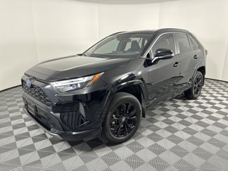 Used 2023 Toyota RAV4 SE image 1