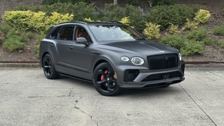 New 2025 Bentley Bentayga Plug-In Hybrid image 1