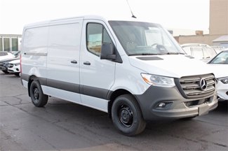 Used 2025 Mercedes-Benz Sprinter 2500 image 1