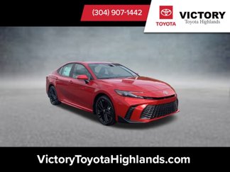 New 2025 Toyota Camry SE image 1