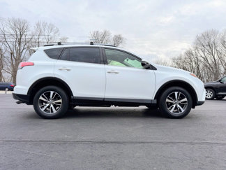 Used 2018 Toyota RAV4 XLE image 1