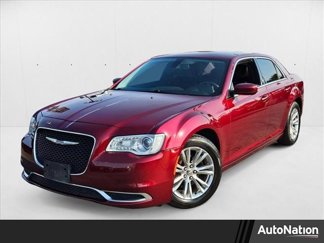Used 2017 Chrysler 300 Limited image 1