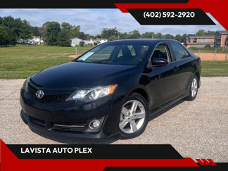 Used 2012 Toyota Camry SE image 1