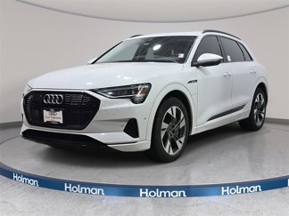 Used 2022 Audi e-tron Premium w/ Convenience Plus Package image 1