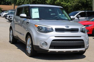 Used 2018 Kia Soul + image 1