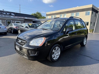 Used 2009 Kia Rondo LX image 1