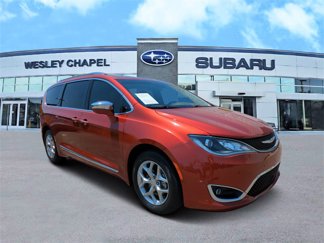 Used 2018 Chrysler Pacifica Limited w/ Advanced Safetytec Group image 1