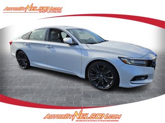 Used 2018 Honda Accord Touring image 1