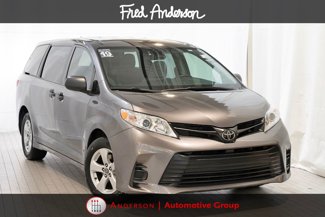 Used 2019 Toyota Sienna L image 1