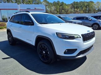 Used 2022 Jeep Cherokee Latitude Lux w/ Sun & Sound Group image 1