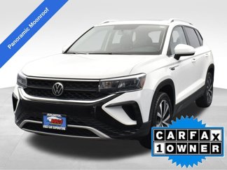 Used 2022 Volkswagen Taos SE image 1