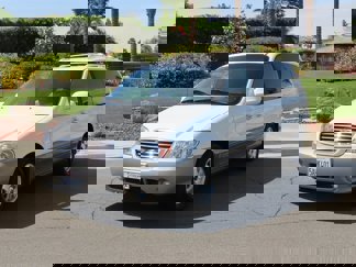 Used 2003 Kia Sedona EX image 1
