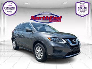 Used 2017 Nissan Rogue SV image 1