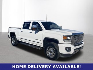 Used 2015 GMC Sierra 2500 Denali w/ Duramax Plus Package image 1
