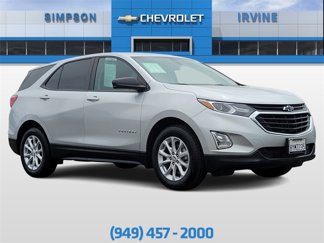 Used 2020 Chevrolet Equinox LS w/ LS Convenience Package image 1