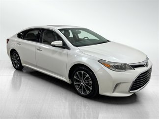 Used 2016 Toyota Avalon XLE Plus image 1