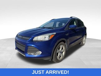 Used 2016 Ford Escape SE w/ Equipment Group 201A image 1