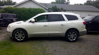 Used 2008 Buick Enclave CXL w/ Entertainment Package #3 image 1