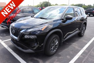 Used 2023 Nissan Rogue S image 1