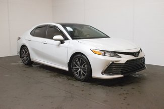 Used 2023 Toyota Camry XLE image 1