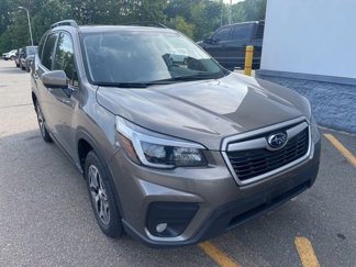 Used 2021 Subaru Forester Premium image 1